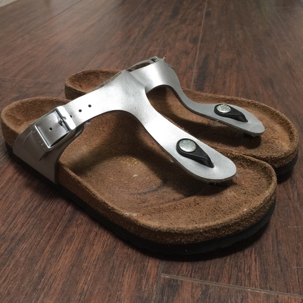 Birkenstock Gizeh Sandals